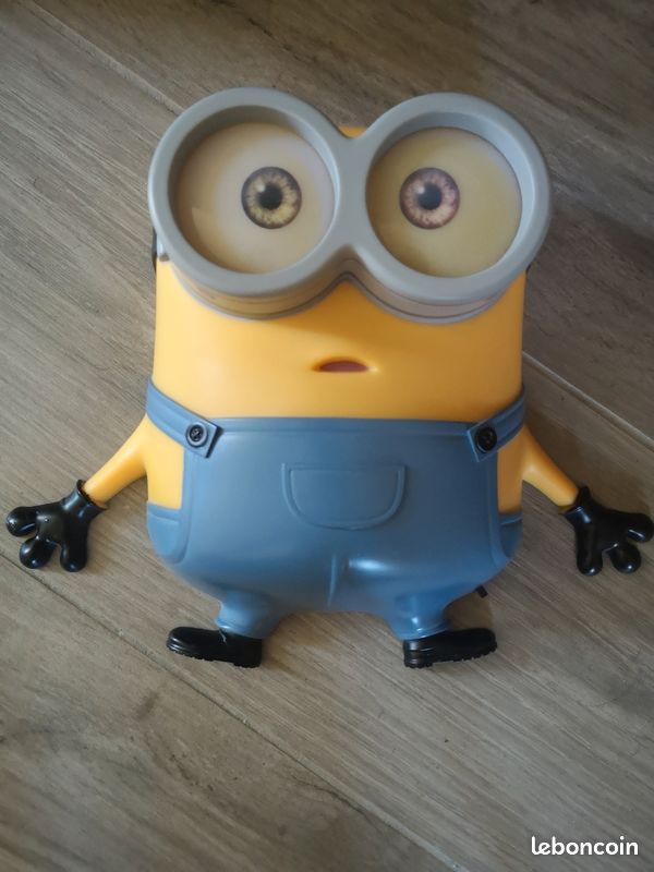 Décoration murale Bob le Minion (image 1)