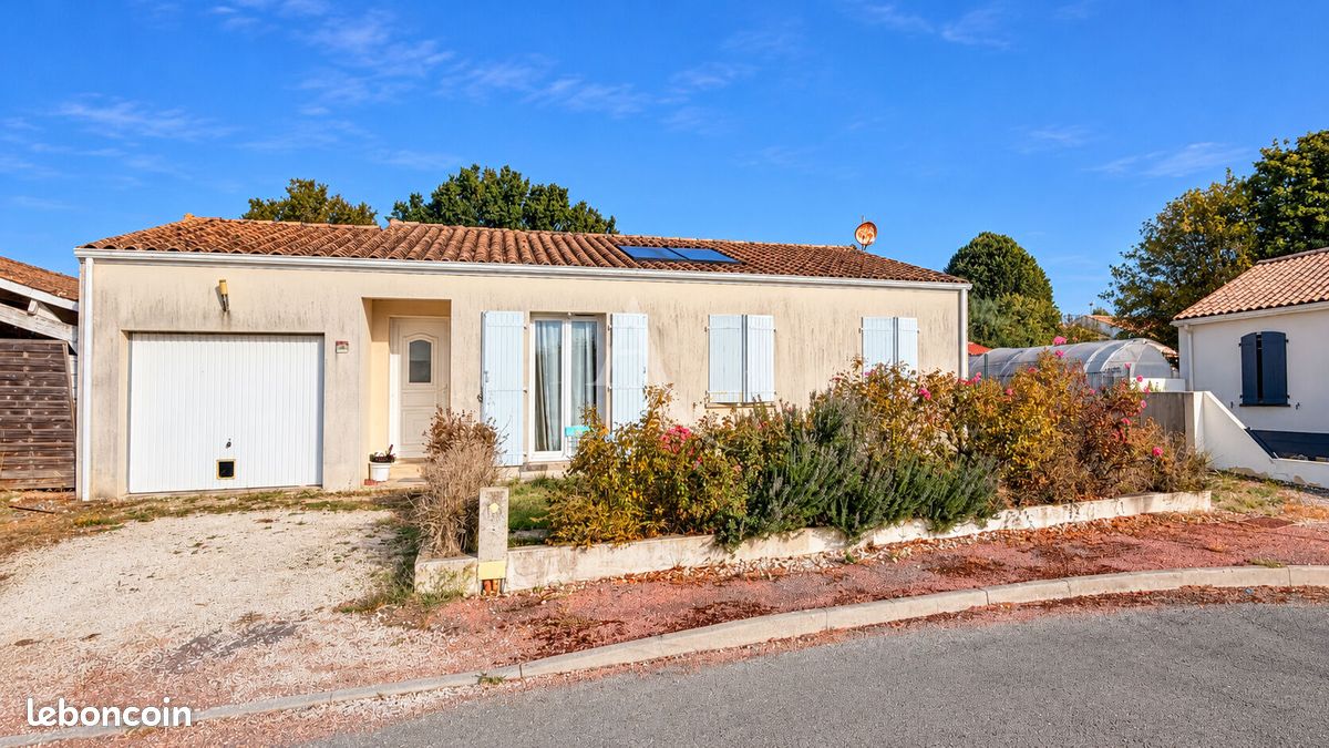Maison 4 pièces 77 m² · à Corme-Royal · 77 m² · 175 600 €