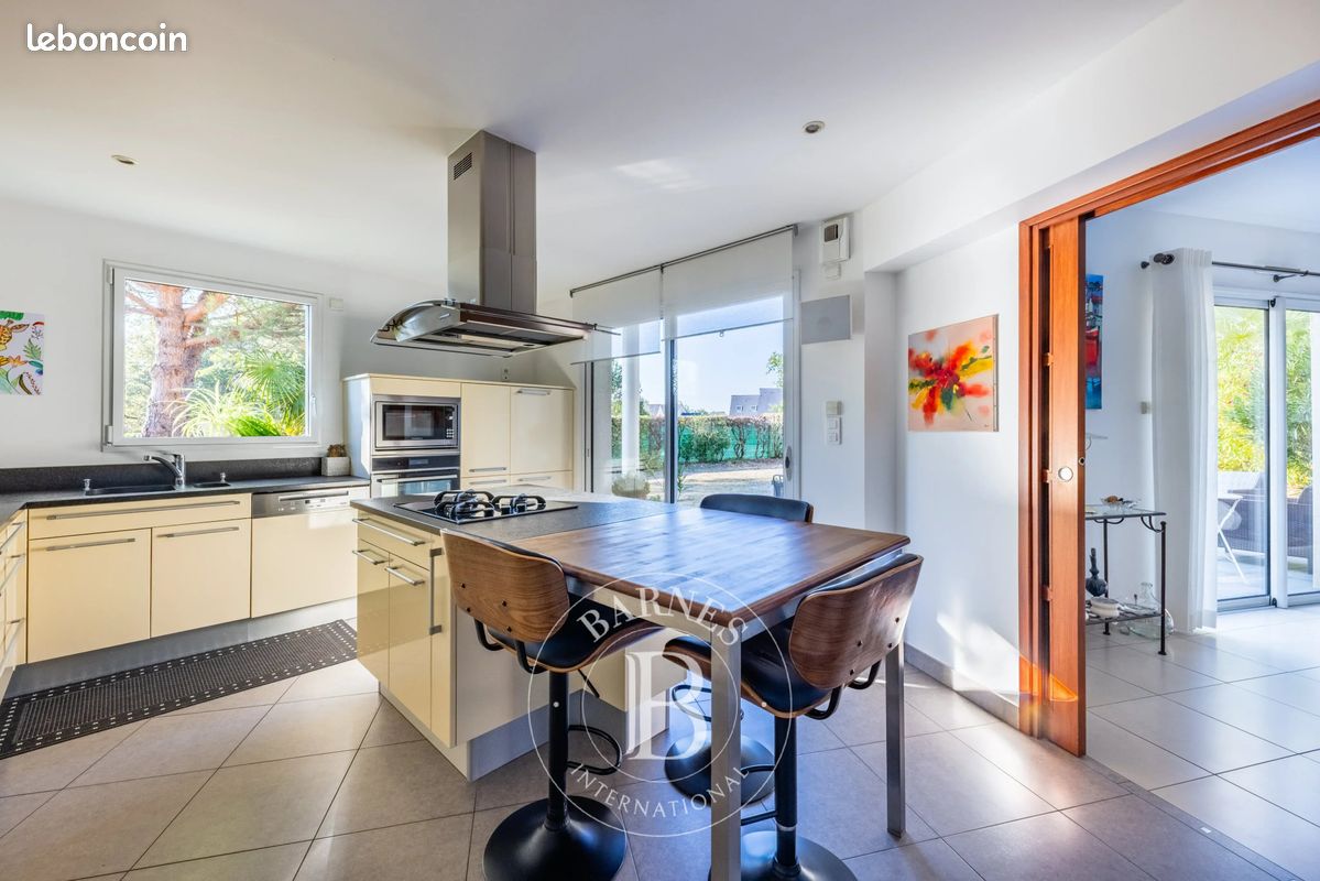 Maison 8 pièces 203 m² · à Nantes · 203 m² · 850 000 €
