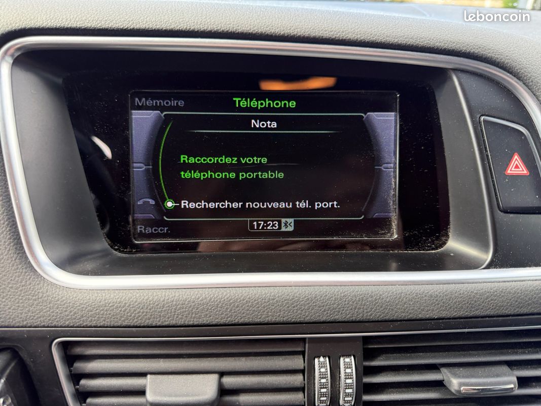 AUDI Q5 2.0 TDI Ultra Clean Diesel 150 S Line GARANTIE 12 MOIS (image 24)