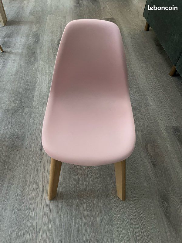Chaise enfant (image 1)