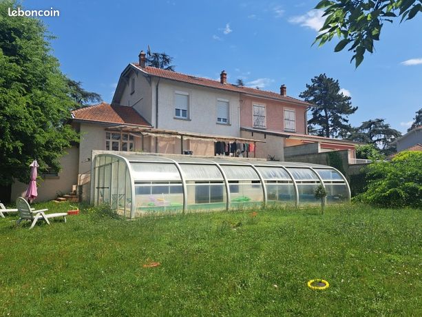 Maison 6 pièces 165 m²