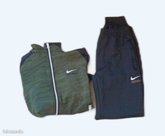 Ensemble Nike (image 1)