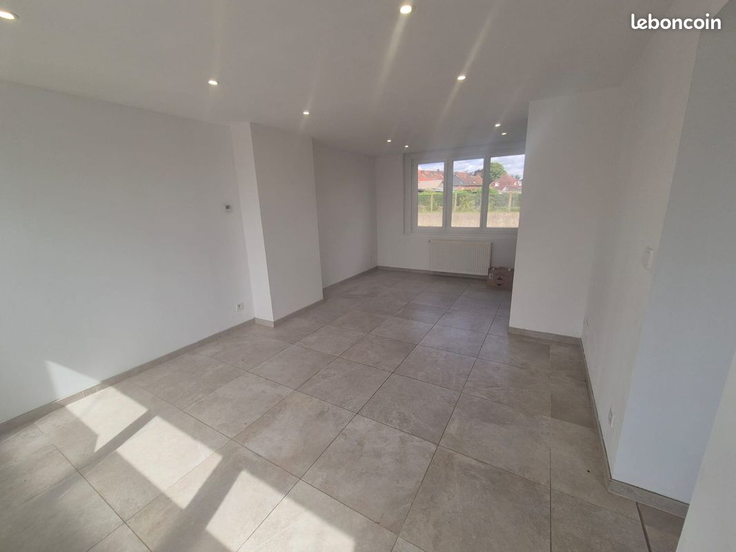Maison 4 pièces 64 m² · à Isbergues · 64 m² · 720 €