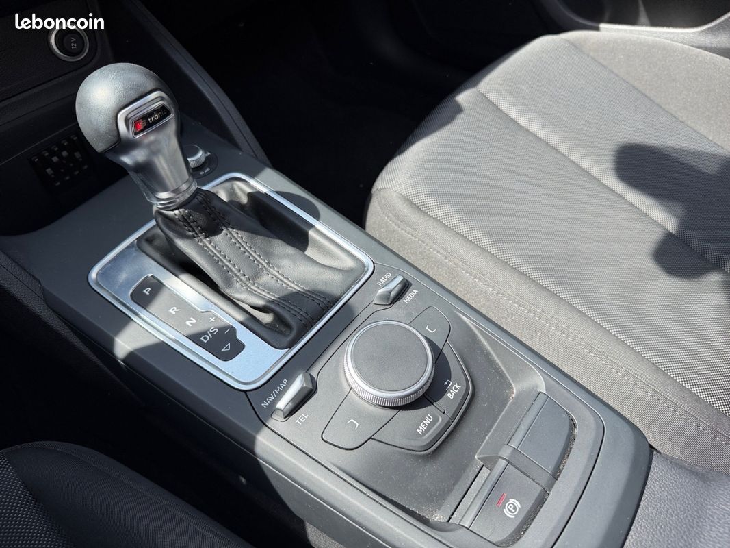 AUDI Q2 Q2 30 TDI 116 S tronic 7 Sport (image 12)