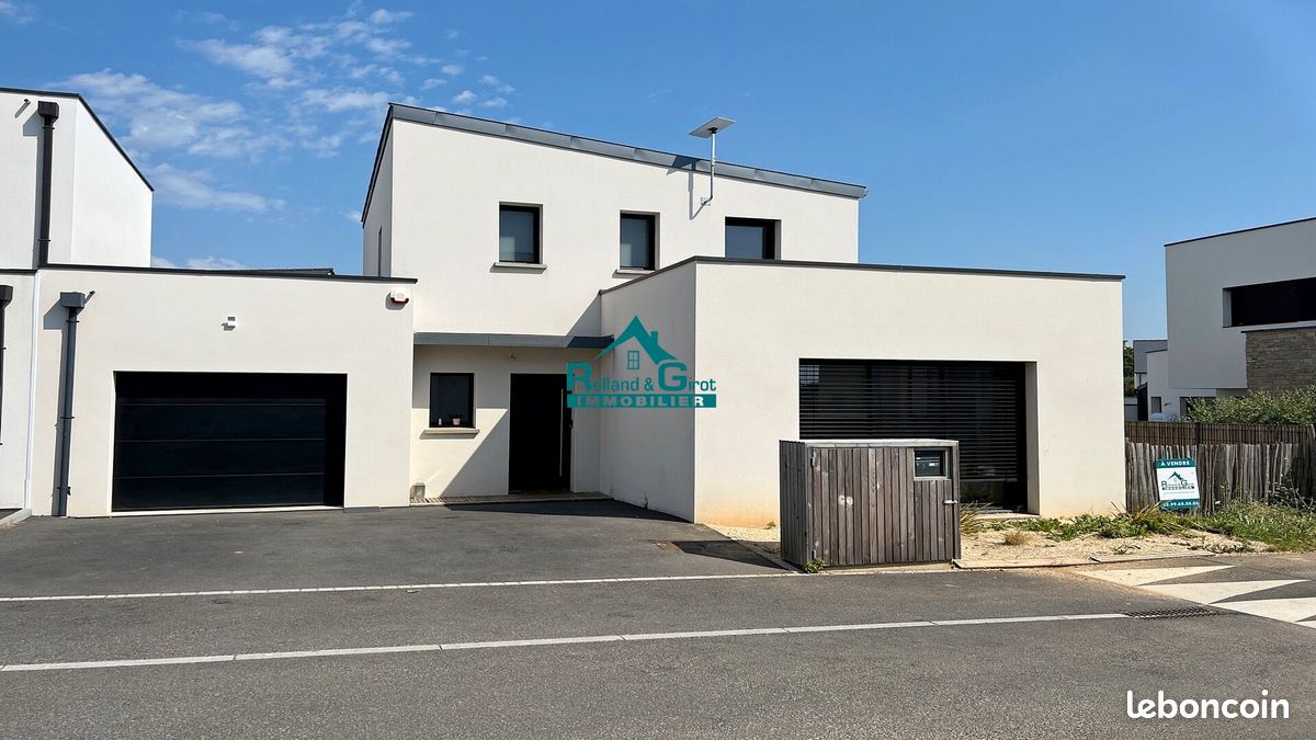 Maison 6 pièces 135 m² · à Châteaugiron · 135 m² · 386 500 €