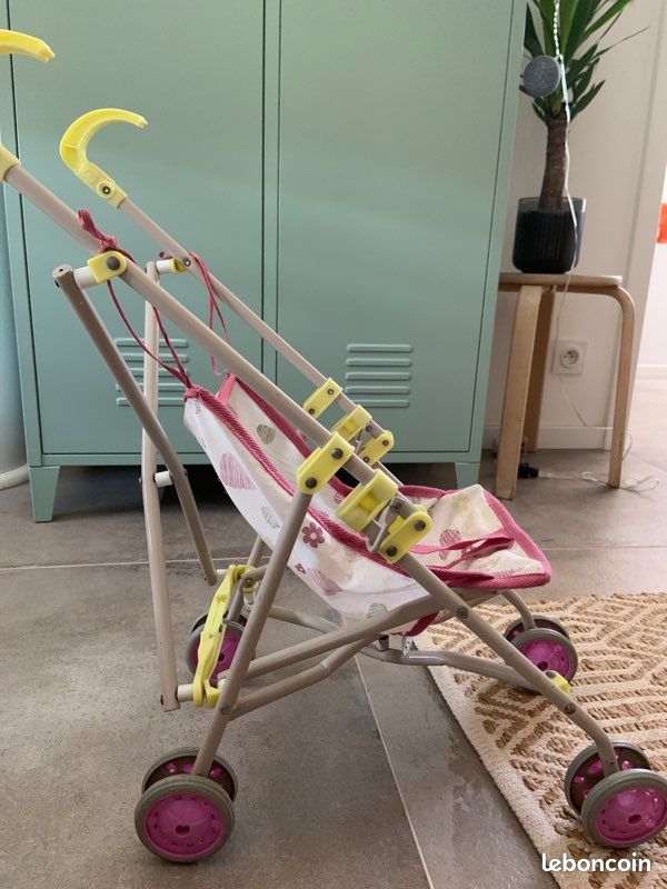 Poussette pliable pour poupée (image 1)