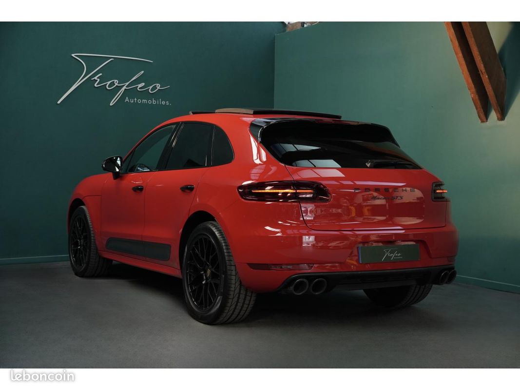 PORSCHE MACAN GTS 3.0i V6 360CV PDK - Toit ouvrant - Carmin - Bose (image 5)