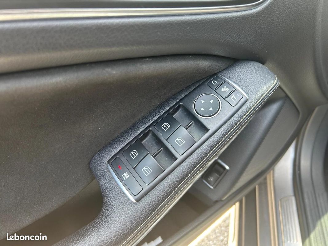 Mercedes Classe Gla AMG Edition 220d 177ch, HAYON ÉLECTRIQUE, TOIT PANORAMIQUE, GPS, CLIM. AUTO (image 27)