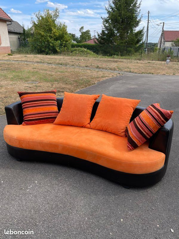 Canapé cuir et orange (image 1)