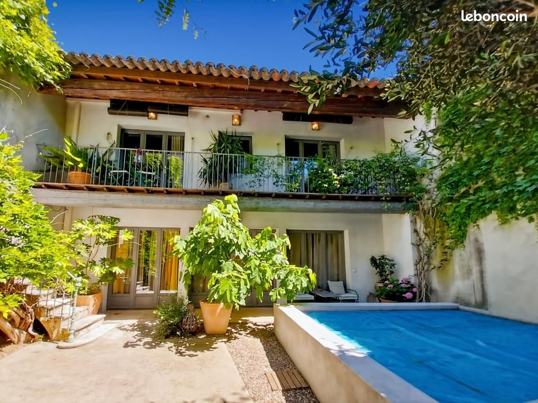Maison 8 pièces 250 m² · à Marseillan · 250 m² · 1 077 000 €