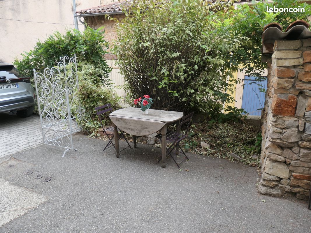 Maison 6 pièces 200 m² · à Montfort-sur-Argens · 200 m² · 180 000 €