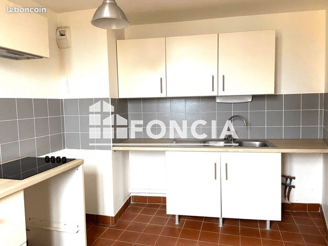 Appartement 4 pièces 105 m² · à Grasse · 105 m² · 833 €/mois
