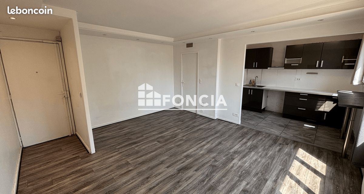 Appartement 1 pièce 31 m² · à Cachan · 31 m² · 811 €