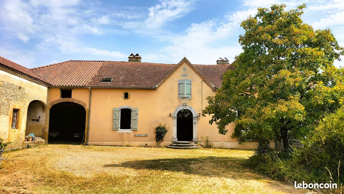 Maison 8 pièces 314 m² · à Maubourguet · 314 m² · 345 000 €