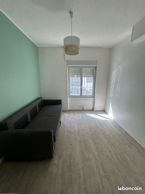 Appartement 2 pièces 24 m² · à Saint-Étienne · 24 m² · 28 000 €