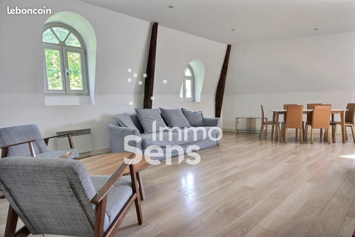 Appartement 2 pièces 57 m² · à Lille · 57 m² · 971 €