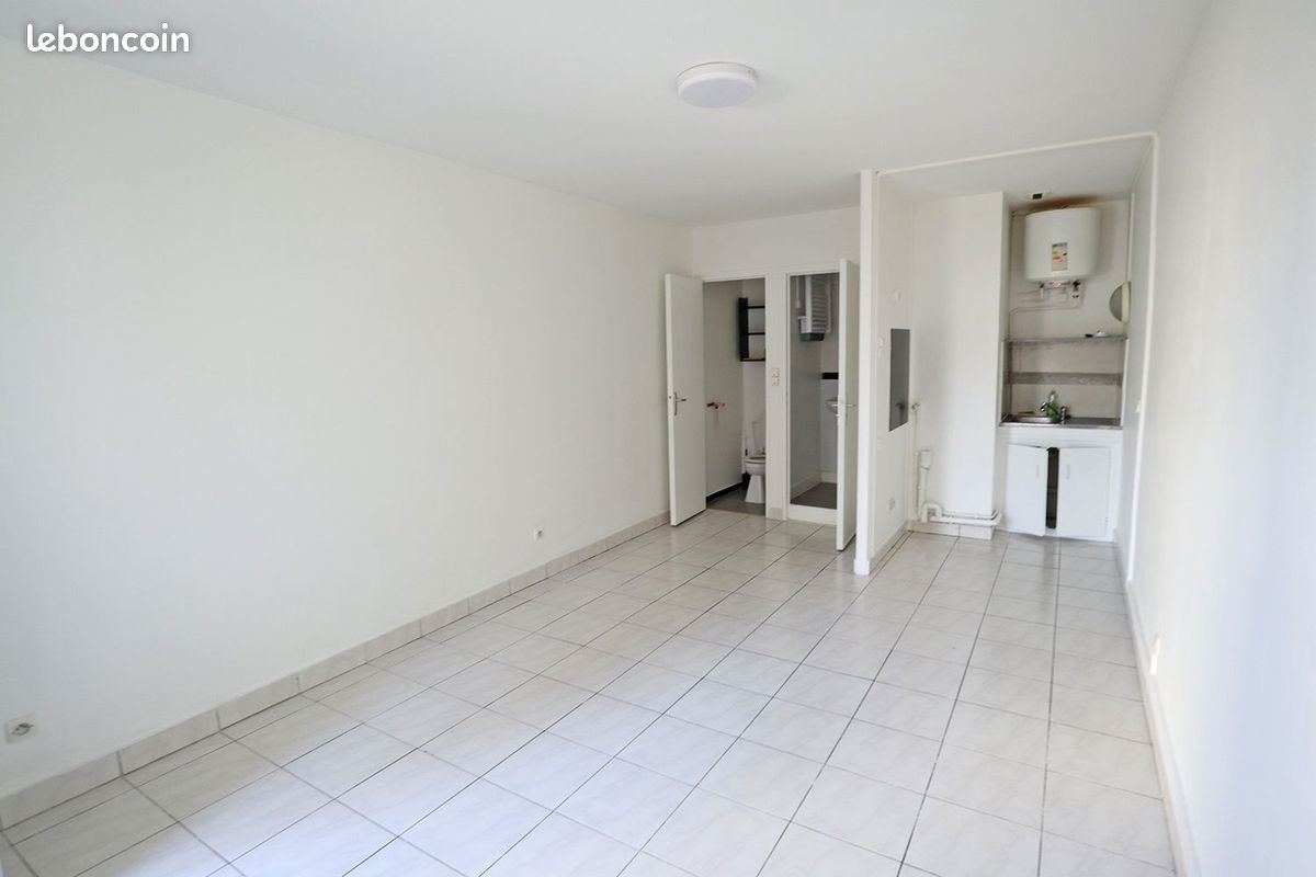 Appartement 1 pièce 21 m² · à Le Mérévillois · 21 m² · 395 €