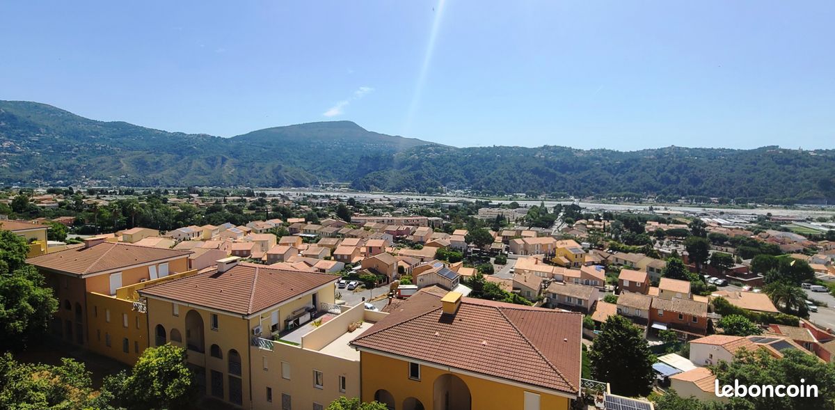 Appartement 4 pièces 83 m² · à Carros · 83 m² · 295 000 €