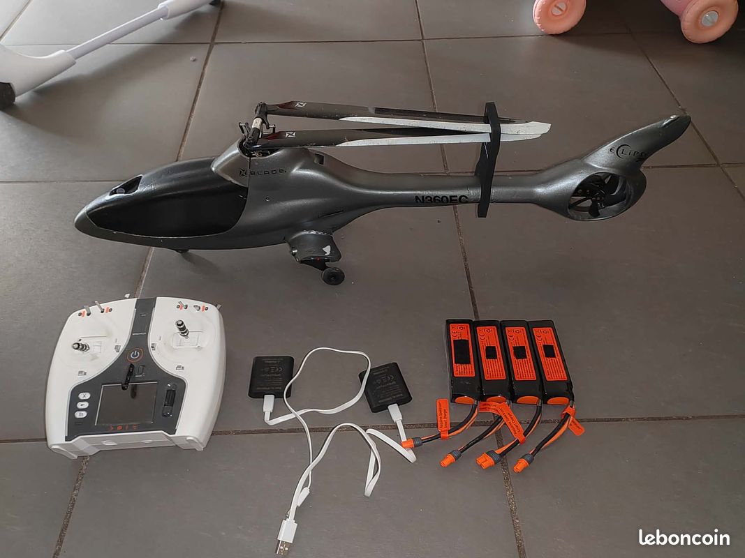 Hélicoptère Blade Revolution 235 CP RTF Basic avec SAFE BLH01400 _ R-M