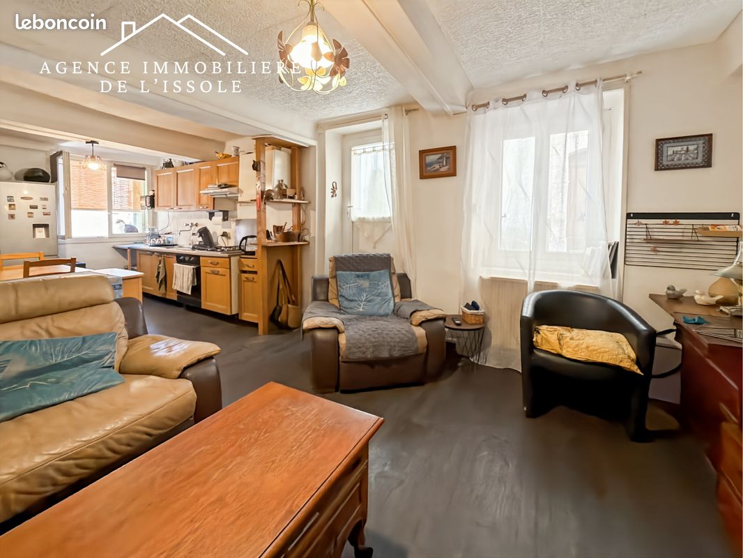 Maison 3 pièces 79 m² · à Besse-sur-Issole · 79 m² · 147 500 €