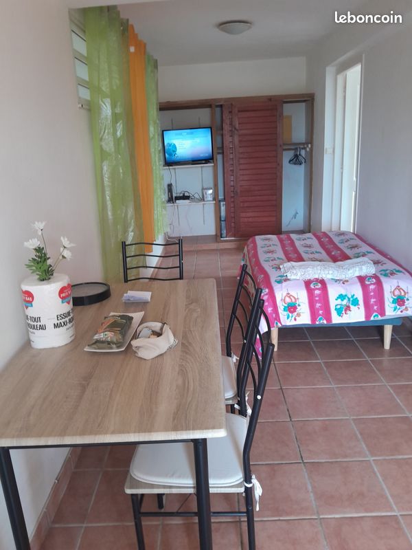 Appartement 2 pièces 32 m² · à Saint-Esprit · 32 m² · 700 €/mois