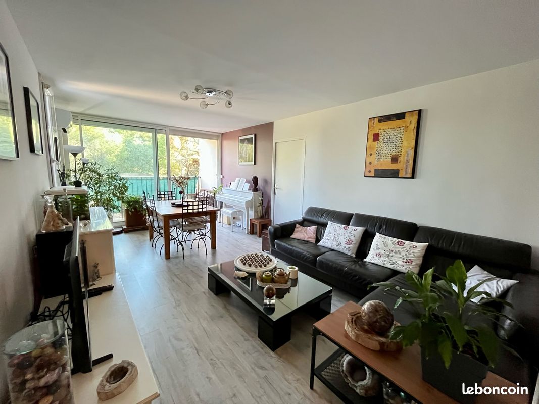Appartement 5 pièces 104 m² · à Marseille · 104 m² · 359 000 €