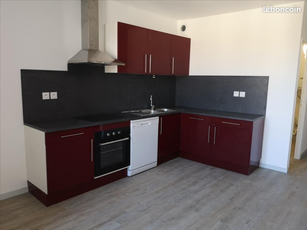 Appartement 1 pièce 46 m² · à Lezoux · 46 m² · 482 €