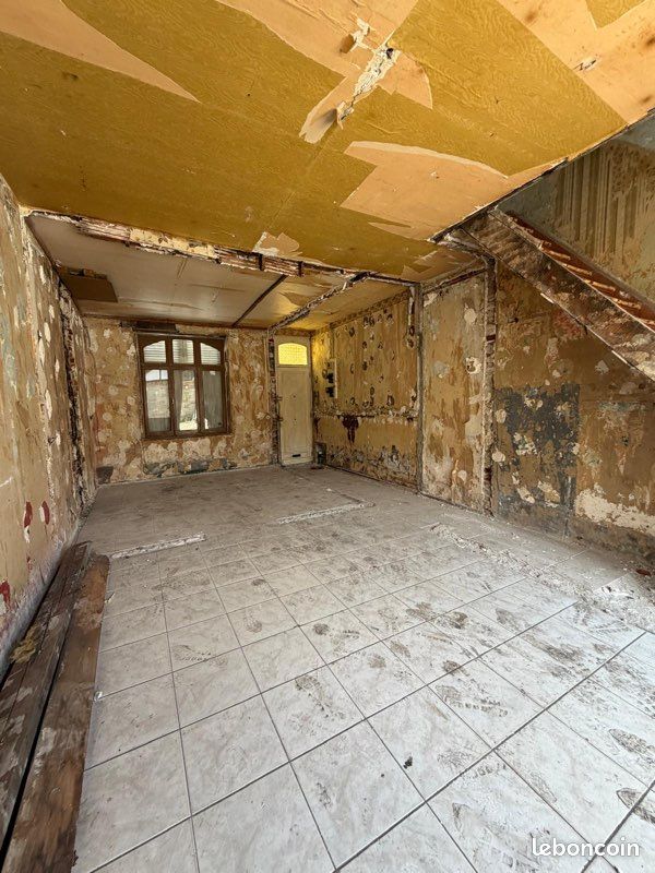 Maison 5 pièces 120 m² · à Loos · 120 m² · 139 500 €