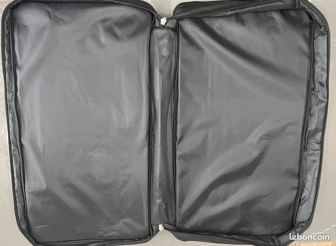 étui Pédales Fame Sac Fame Premium Pour Pédales Effets Guitare - Format Medium | Protection Rembourrée Transport Sac Transport Matériel
