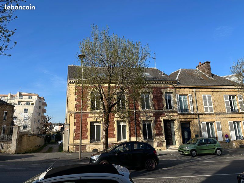 Maison 10 pièces 280 m² · à Charleville-Mézières · 280 m² · 450 000 €