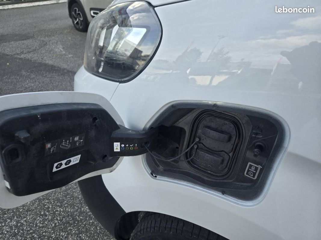 Citroen Jumpy Fg M 100 kW Batterie 75 kWh S&S Driver - Utilitaires