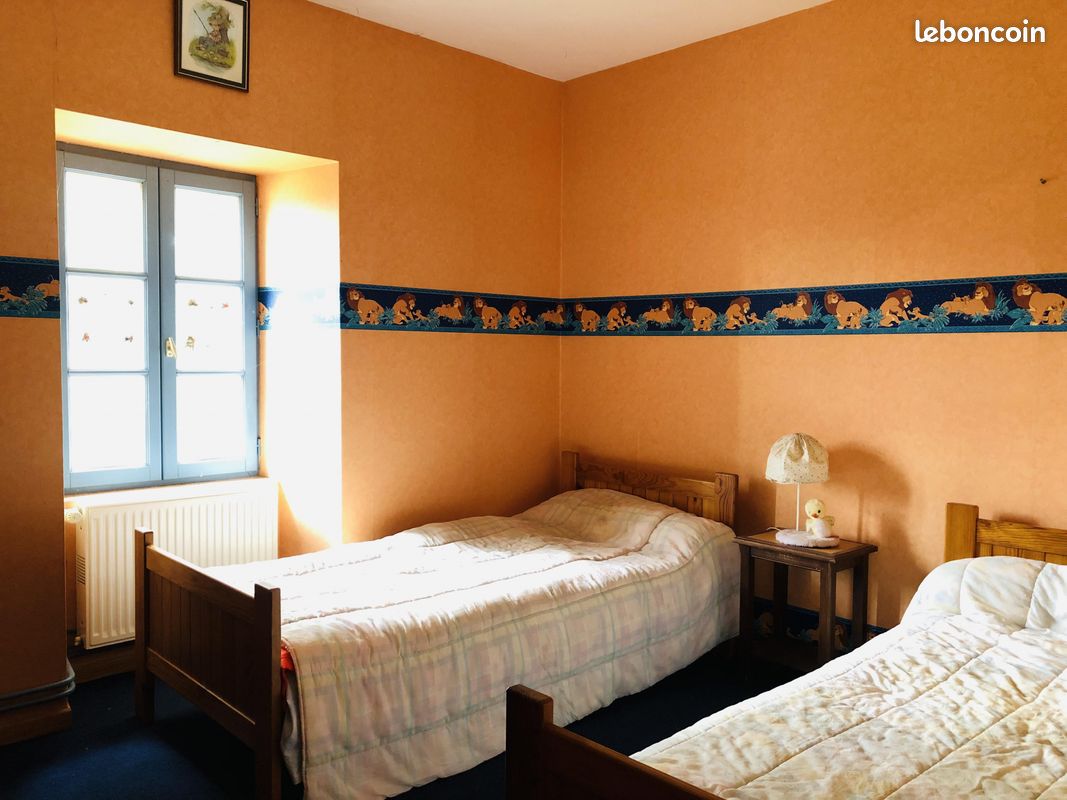Maison 8 pièces 160 m² - La Grimaudière 86330 (image principale 13)