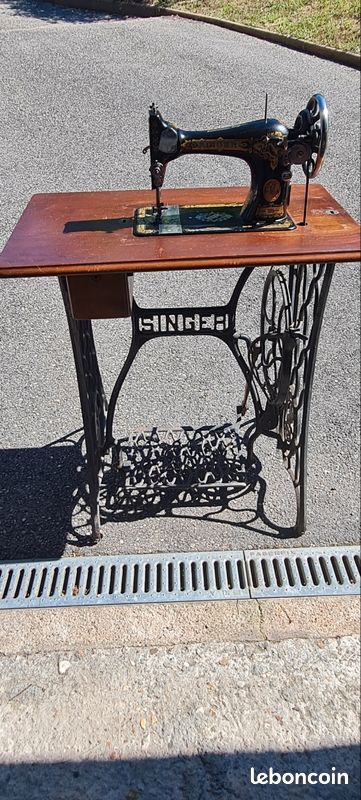 Machine à coudre Singer de 1927 (image 2)