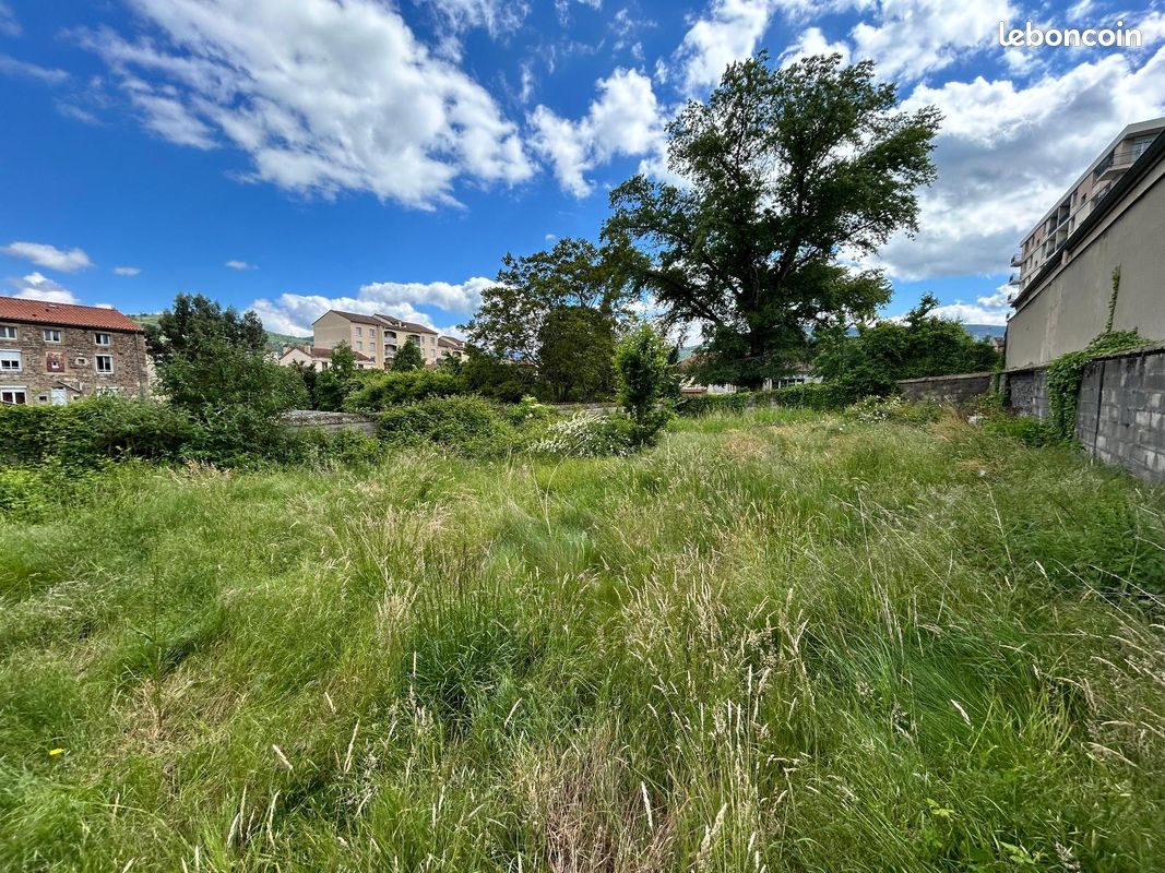Terrain 225 m² ST CHAMOND · à Saint-Chamond · 59 900 €