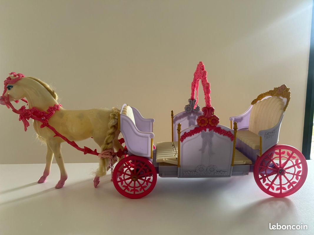 Barbie Vintage Carosse Barbie Avec Cheval Carrosse Barbie Et Le