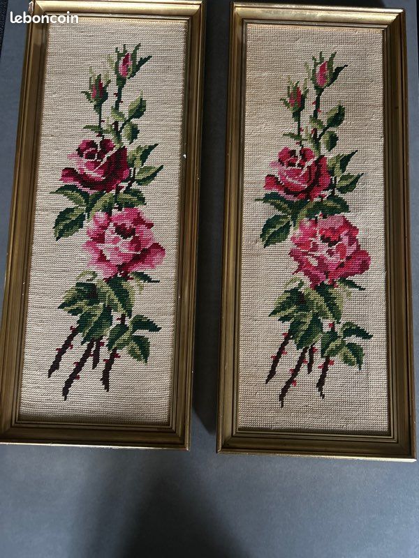 Lot de 2 photos encadrées dorées à imprimé floral ROBERT