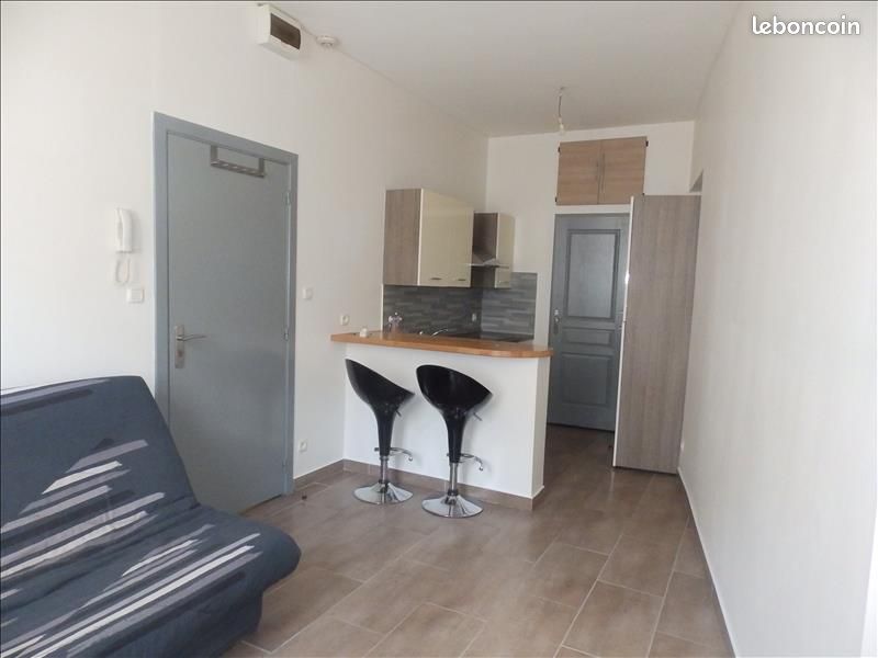 Appartement 1 pièce 20 m² · à Moulins · 20 m² · 370 €/mois