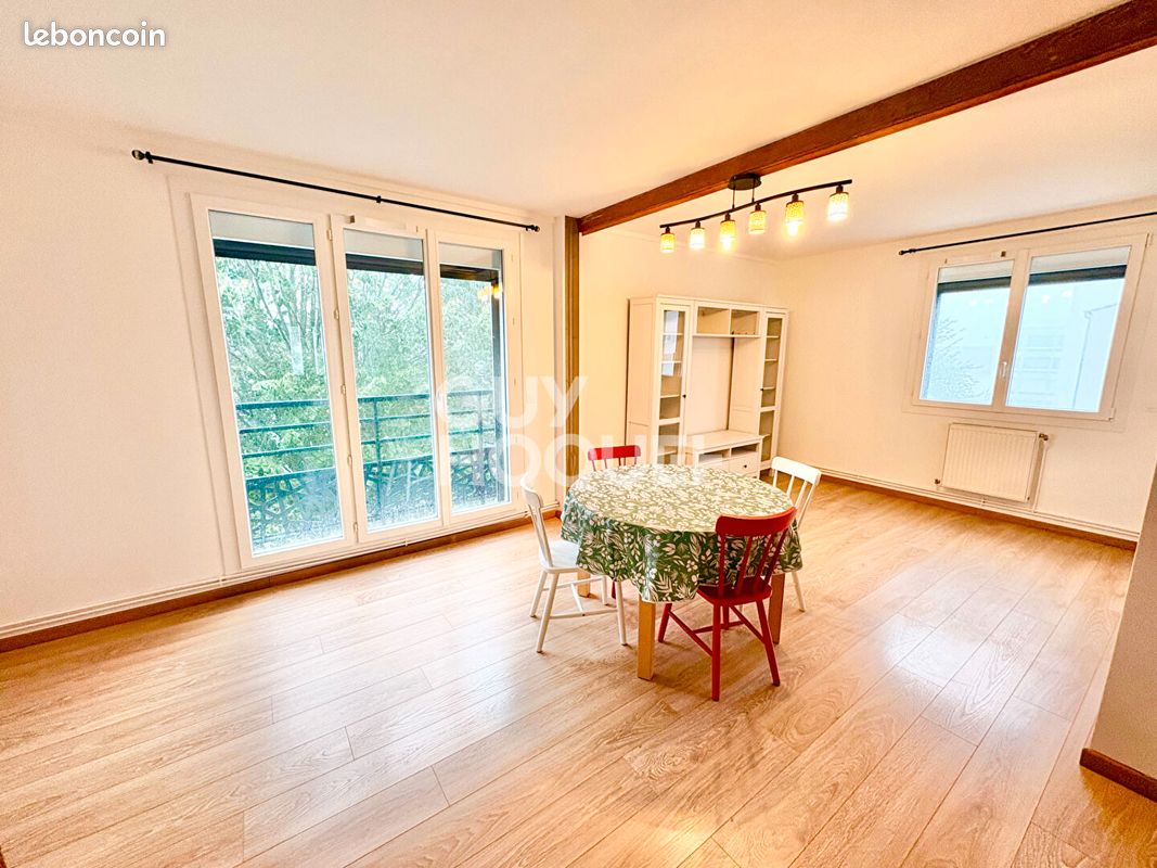Appartement 2 pièces 51 m² · à Massy · 51 m² · 1 150 €/mois