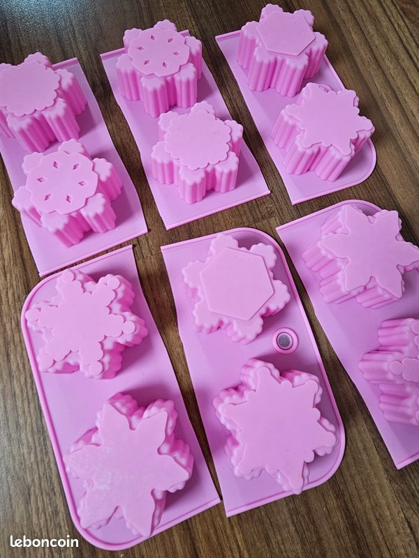 2 moules silicone bougie roses pivoines, plâtre fleurs, décoration