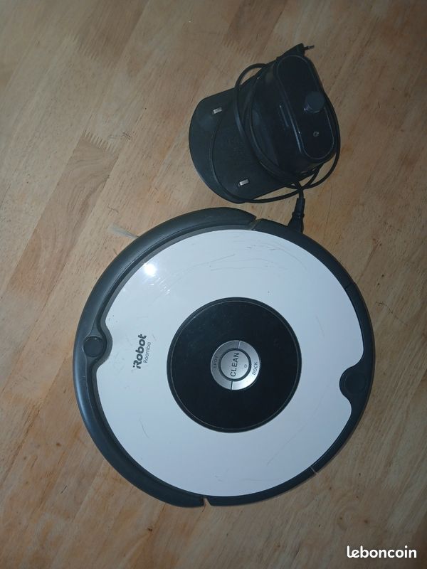 Aspirateur robot (image 1)