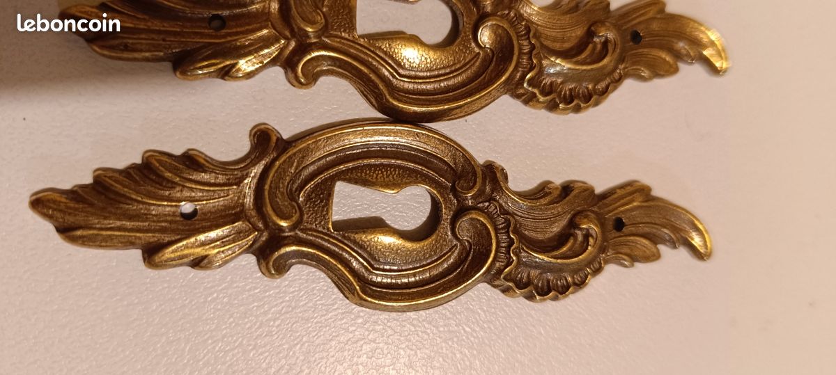 2 Rosaces entrée de serrure en laiton style LOUIS XVI pour la maison