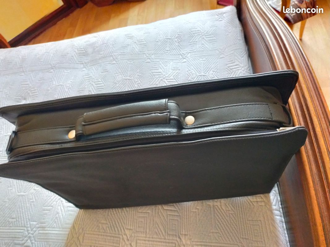 Cartable/malette et sacoche simili cuir (image 4)