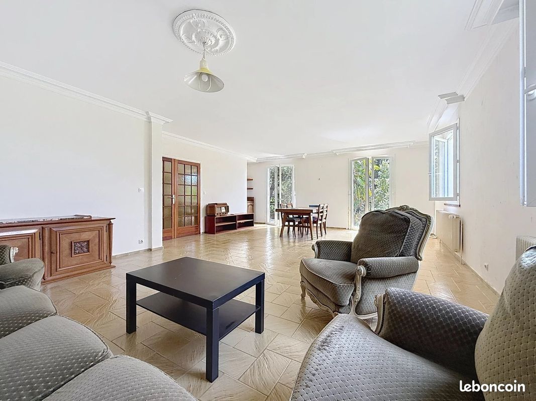 Appartement a louer rillieux-la-pape - 6 pièce(s) - 176 m2 - Surfyn