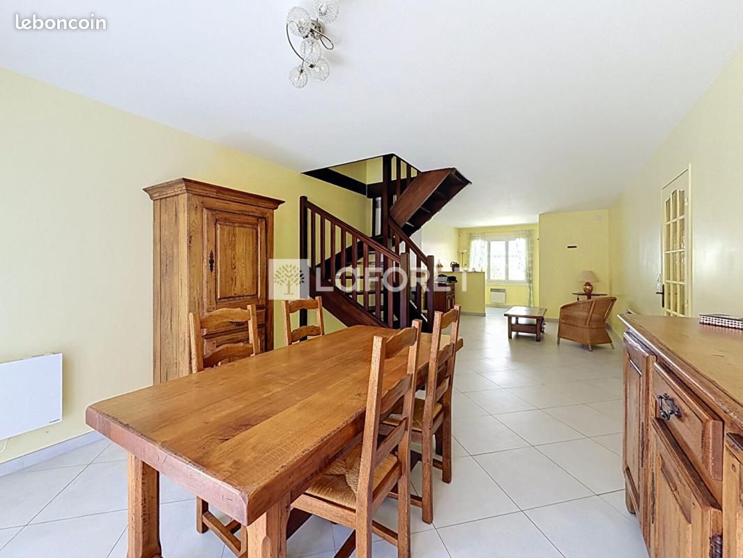 Maison 5 pièces 96 m² · à Brie-Comte-Robert · 96 m² · 289 900 €