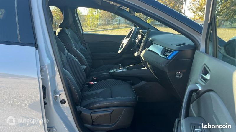 Renault Captur 1.8 E-Tech full hybrid 160ch esprit Alpine - 26 (image 15)