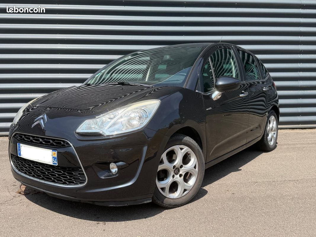 CITROËN C3 II (A51) 1.4 HDi 70 Exclusive Airdream (image 1)