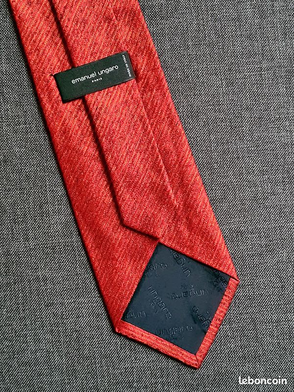 Cravate Ungaro neuve (image 2)