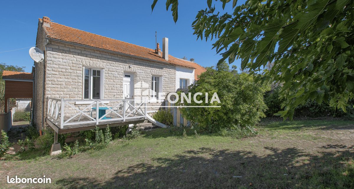 Maison 13 pièces 175 m² · à Saint-Pierre-d'Oléron · 175 m² · 569 000 €