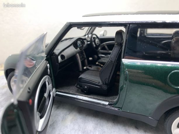 MINI COOPER BMW Vert Green au 1/18 KYOSHO 08553G voiture miniature de